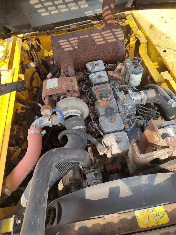 KOMATSU PC220-7 PC200-7 - Kettenbagger: das Bild 5 KOMATSU PC220-7 PC200-7 - Kettenbagger: das Bild 5