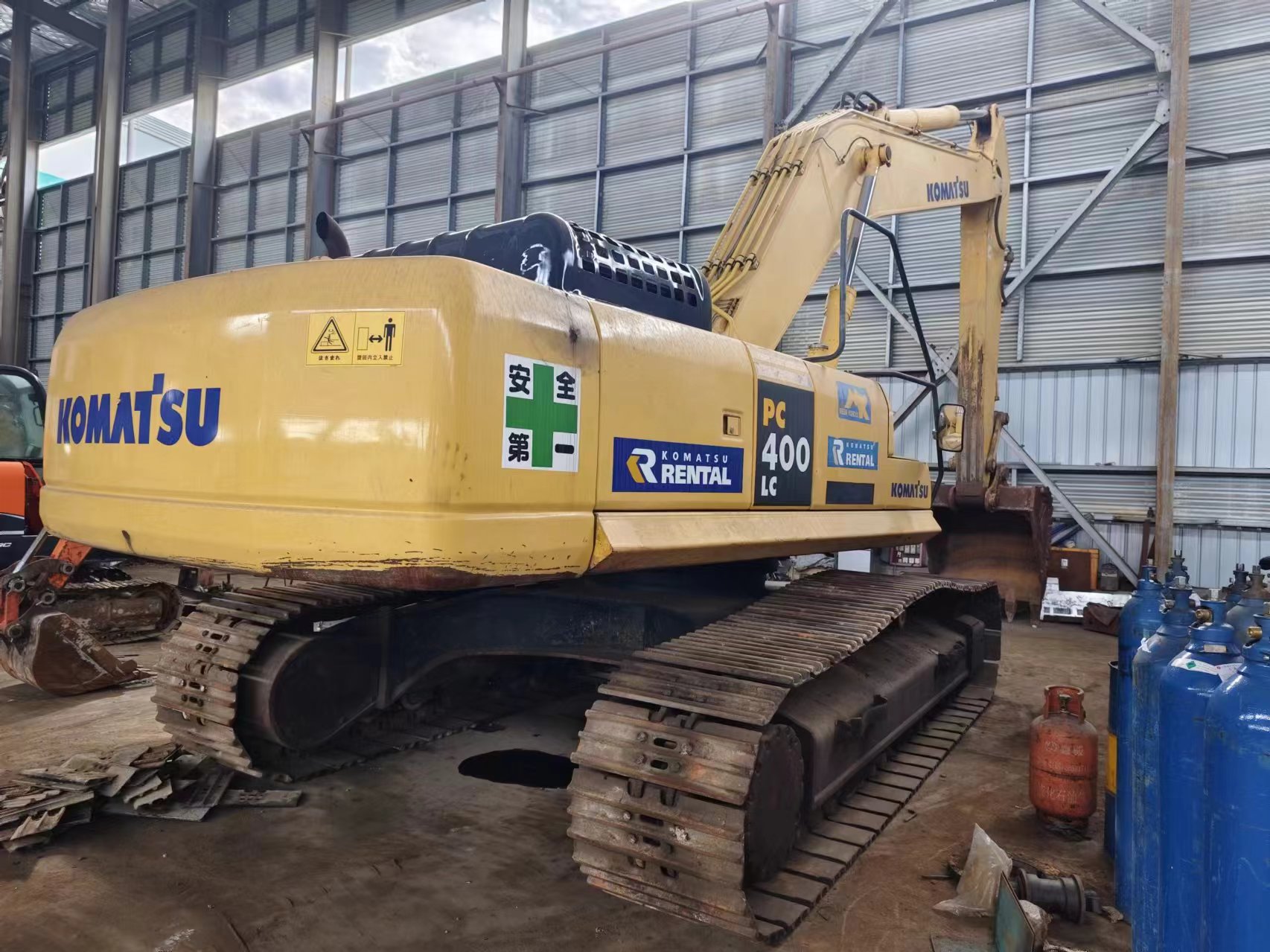 KOMATSU PC400-7 - Kettenbagger: das Bild 1 KOMATSU PC400-7 - Kettenbagger: das Bild 1