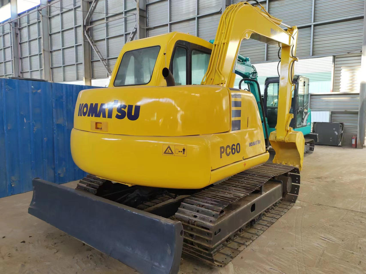 KOMATSU PC60-7 - Kettenbagger: das Bild 3 KOMATSU PC60-7 - Kettenbagger: das Bild 3