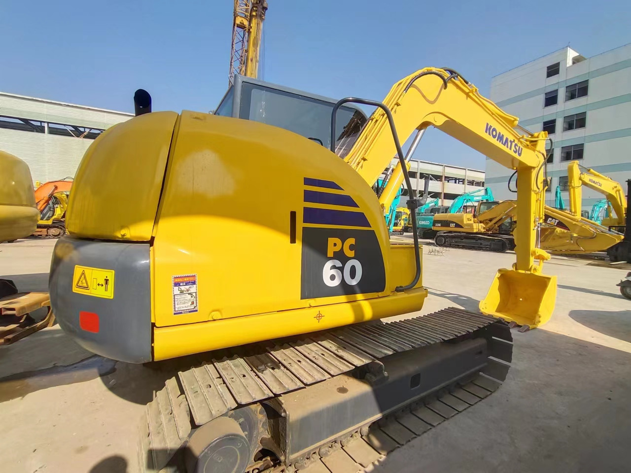 KOMATSU PC60-8 - Minibagger: das Bild 4 KOMATSU PC60-8 - Minibagger: das Bild 4