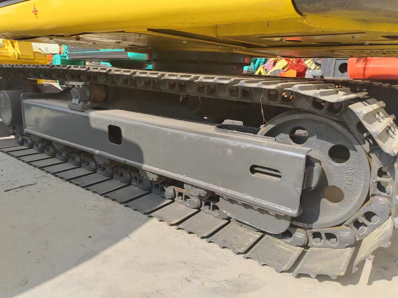 KOMATSU PC60-8 - Minibagger: das Bild 5 KOMATSU PC60-8 - Minibagger: das Bild 5