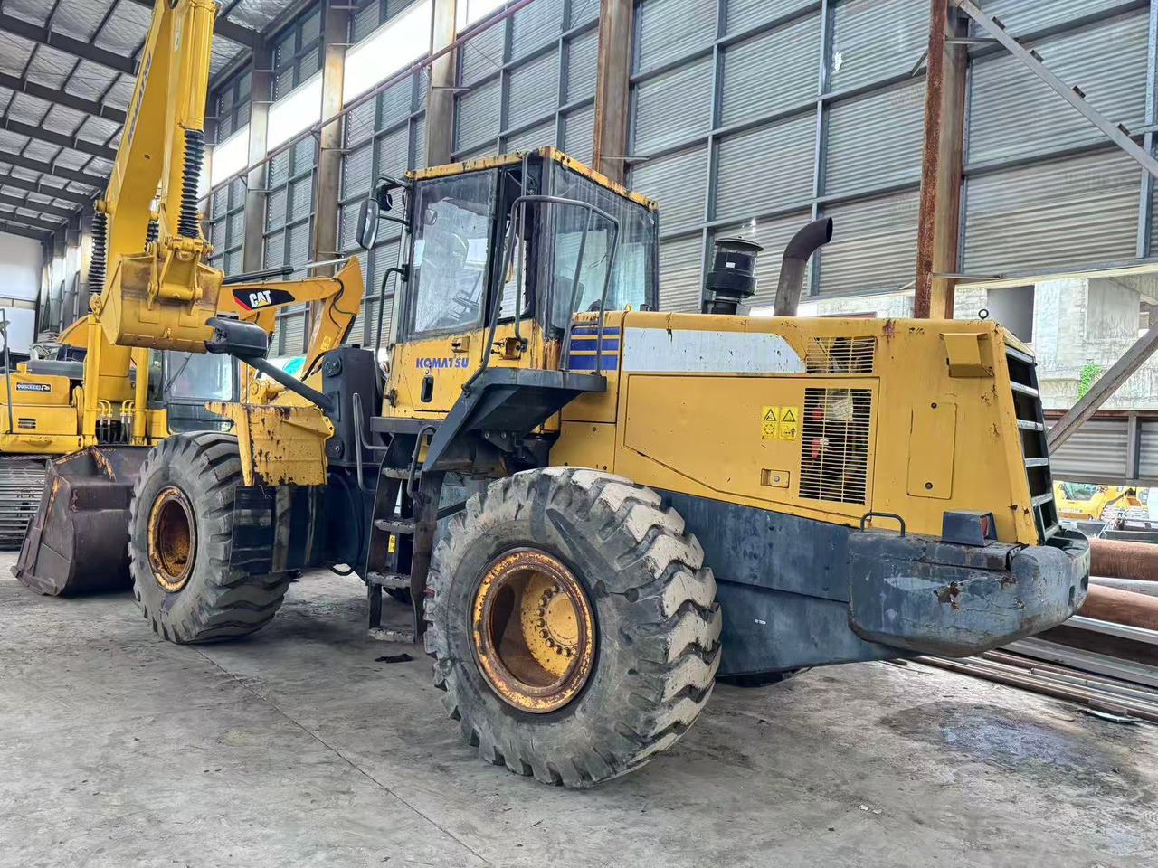 KOMATSU WA380Z-6 - Radlader: das Bild 2 KOMATSU WA380Z-6 - Radlader: das Bild 2