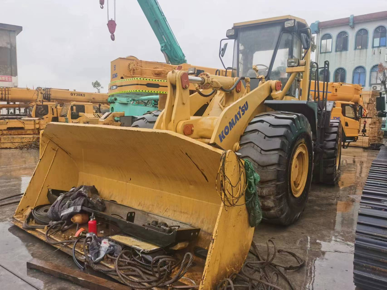 KOMATSU WA470 - Radlader: das Bild 2 KOMATSU WA470 - Radlader: das Bild 2