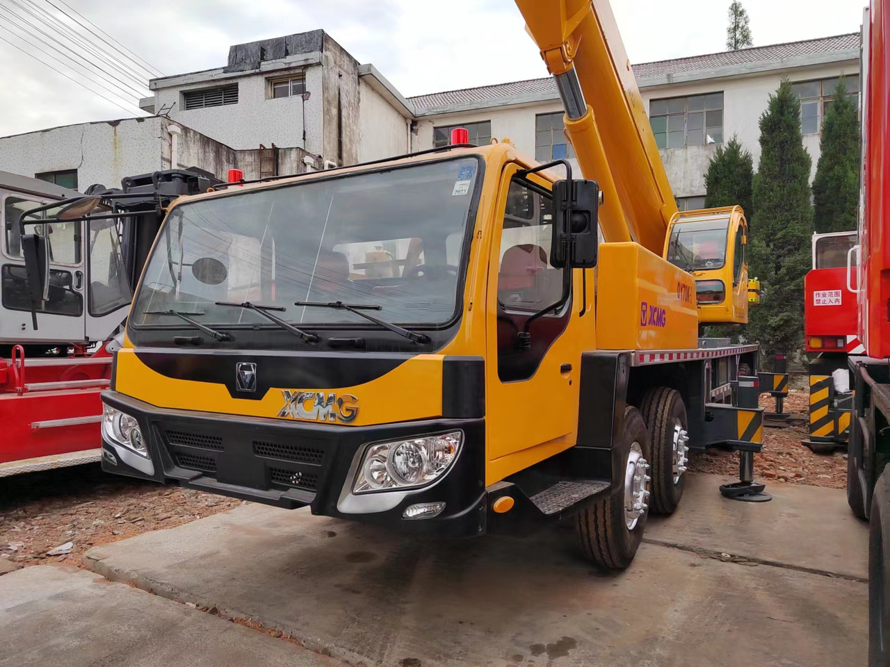 XCMG QY70K good condition QY25K QY50K QY100K QY130K China brand mobile crane - Mobilkran: das Bild 1 XCMG QY70K good condition QY25K QY50K QY100K QY130K China brand mobile crane - Mobilkran: das Bild 1