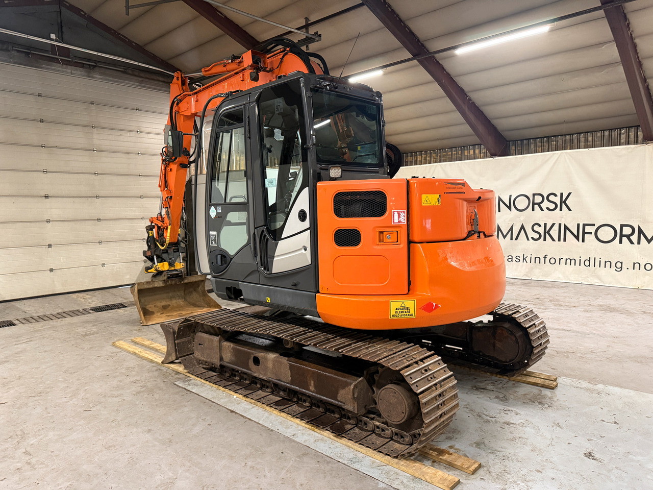 Hitachi ZX85US-5A - Minibagger: das Bild 3 Hitachi ZX85US-5A - Minibagger: das Bild 3