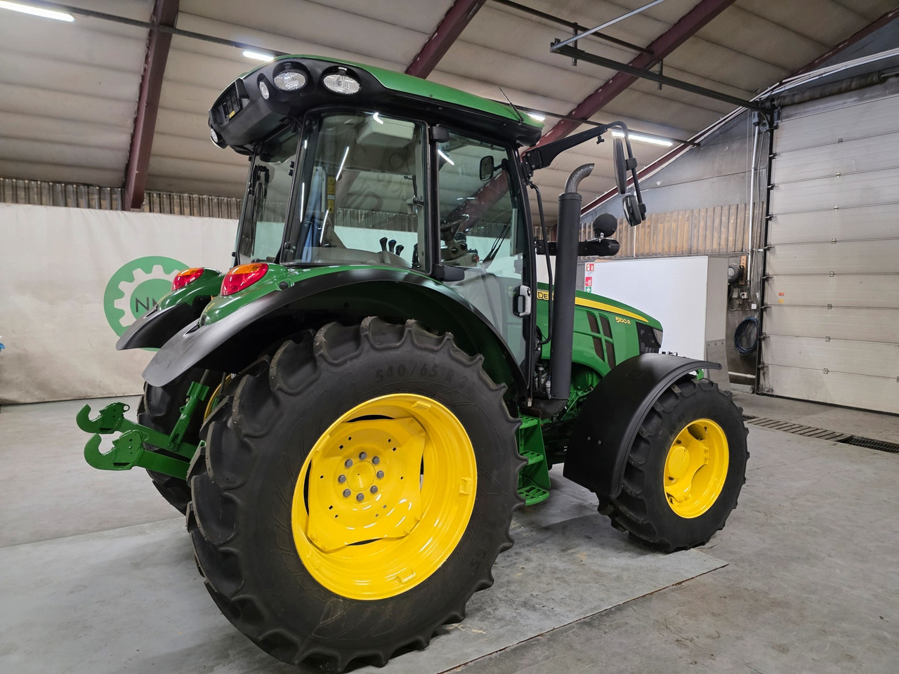 John Deere 5100R - Traktor: das Bild 5 John Deere 5100R - Traktor: das Bild 5