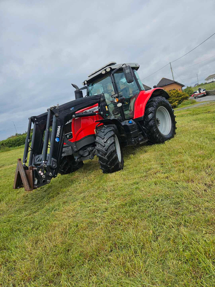 Massey Ferguson 6715S Dyna VT - Traktor: das Bild 2 Massey Ferguson 6715S Dyna VT - Traktor: das Bild 2