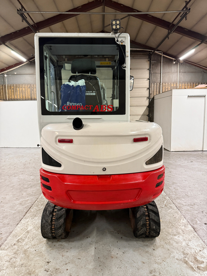 Takeuchi TB230 - Minibagger: das Bild 4 Takeuchi TB230 - Minibagger: das Bild 4