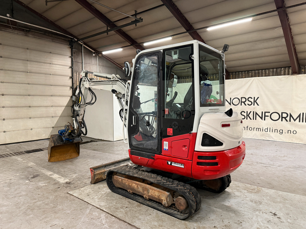 Takeuchi TB230 - Minibagger: das Bild 3 Takeuchi TB230 - Minibagger: das Bild 3