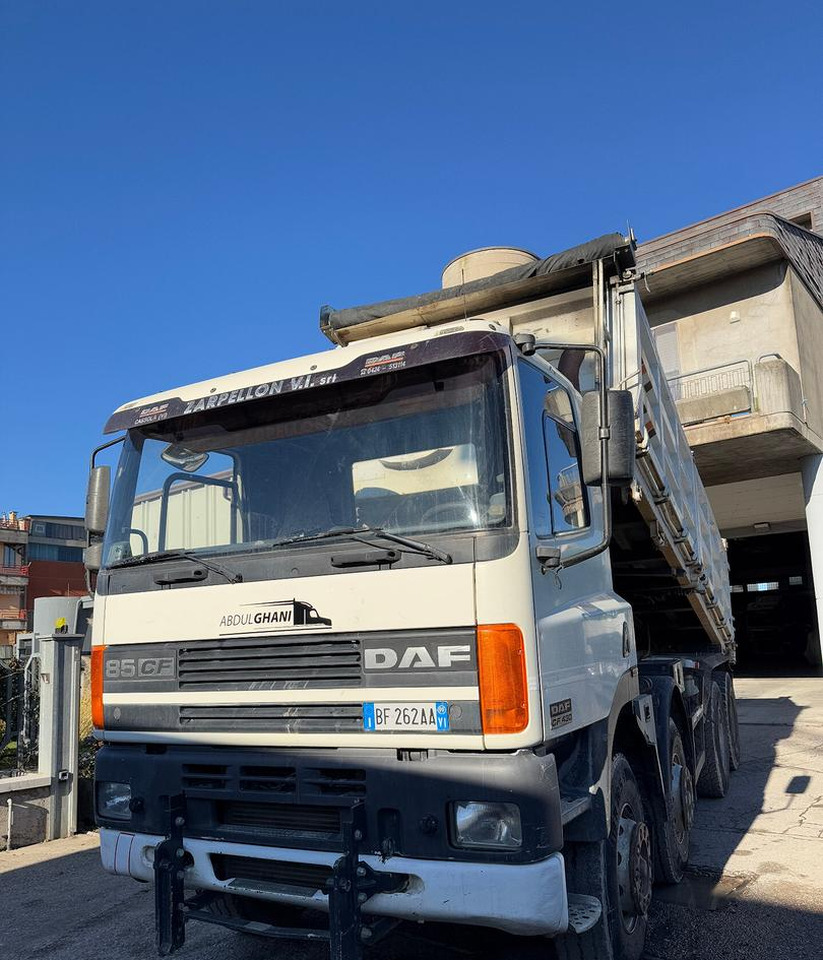 Ribaltabile daf 85cf 430 / anno 1999 - Andere Technik: das Bild 1 Ribaltabile daf 85cf 430 / anno 1999 - Andere Technik: das Bild 1