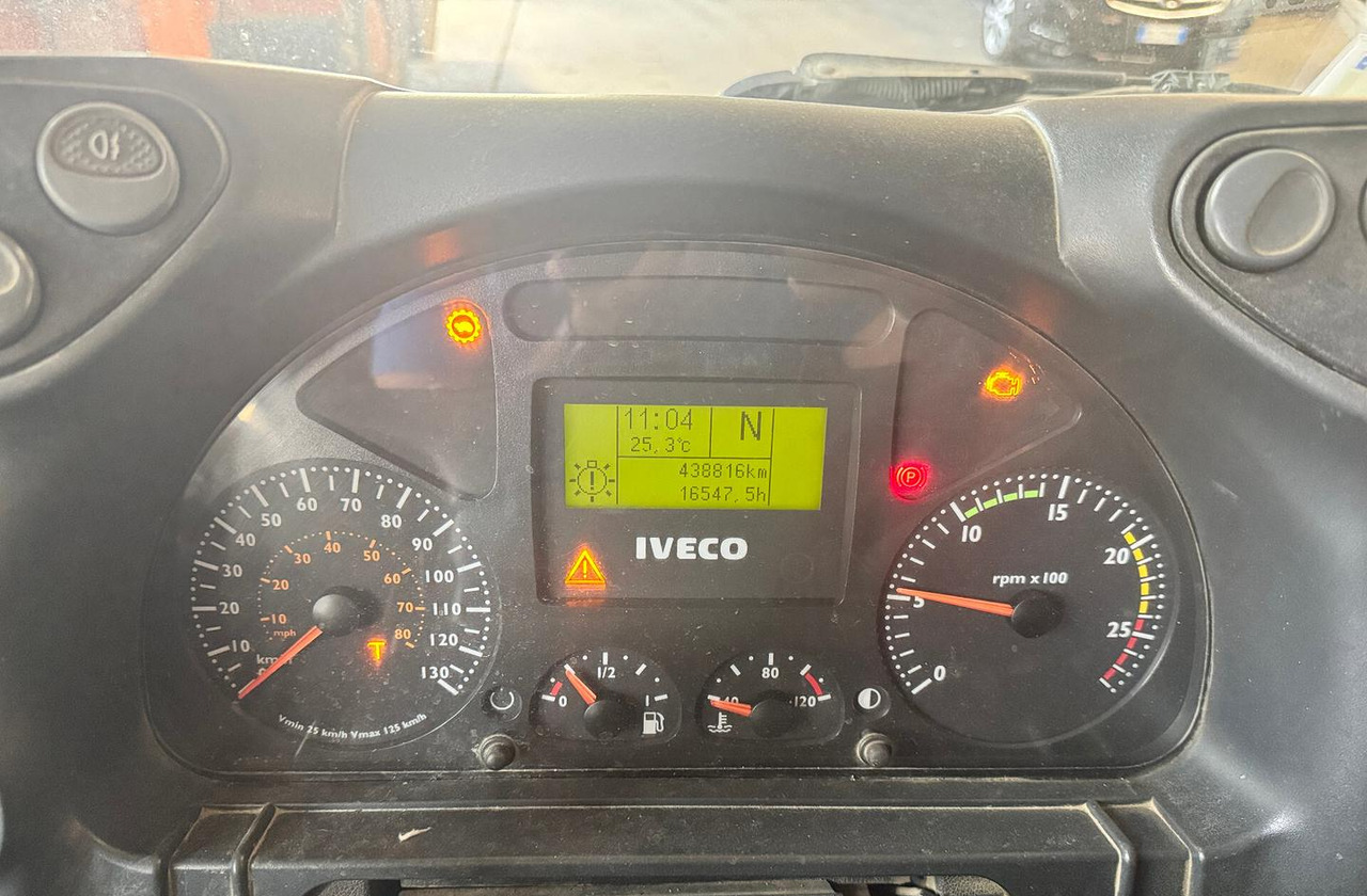IVECO TRAKKER 450 RIBALTABILE 8X4 - Kipper: das Bild 5 IVECO TRAKKER 450 RIBALTABILE 8X4 - Kipper: das Bild 5