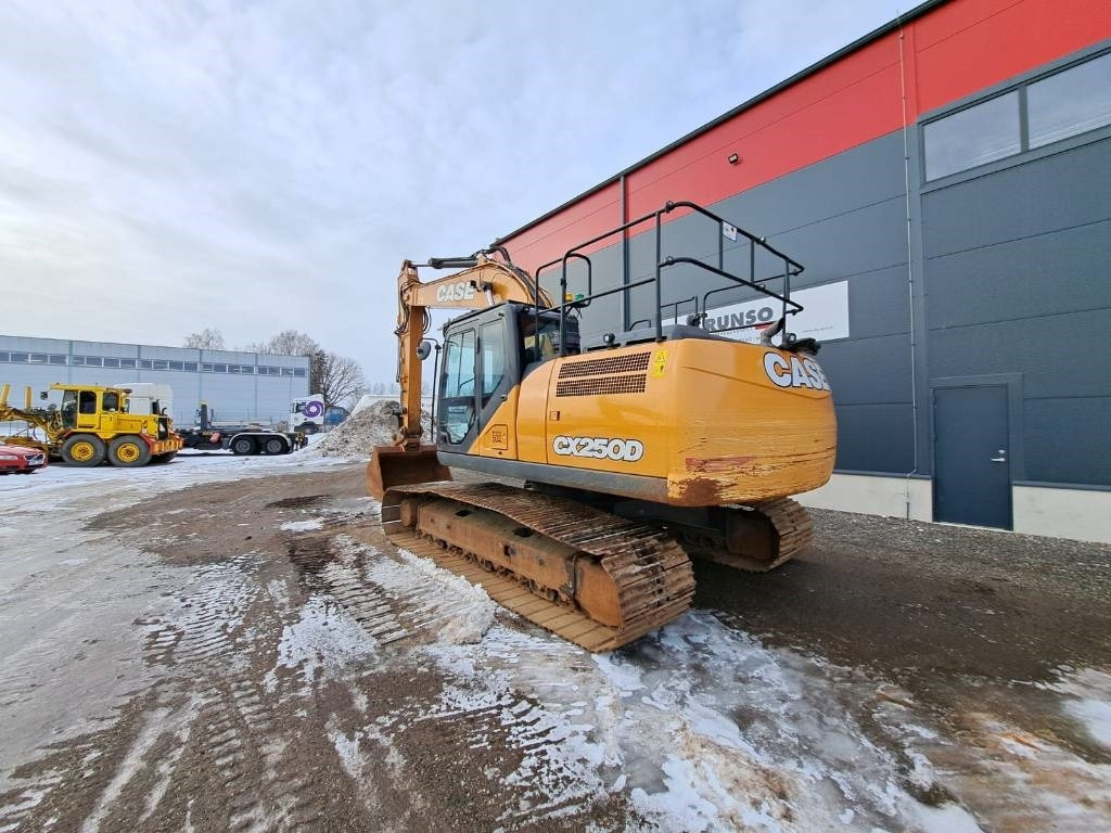 Case CX 250 D - Kettenbagger: das Bild 3 Case CX 250 D - Kettenbagger: das Bild 3