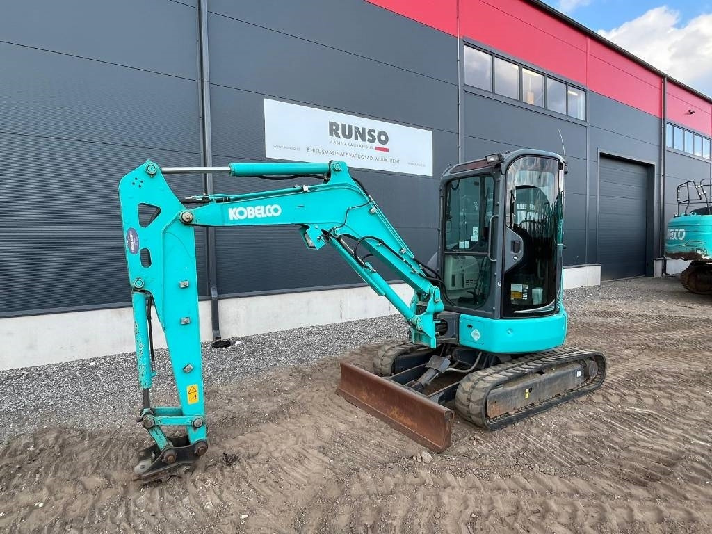 Kobelco SK30SR-6 - Minibagger: das Bild 2 Kobelco SK30SR-6 - Minibagger: das Bild 2
