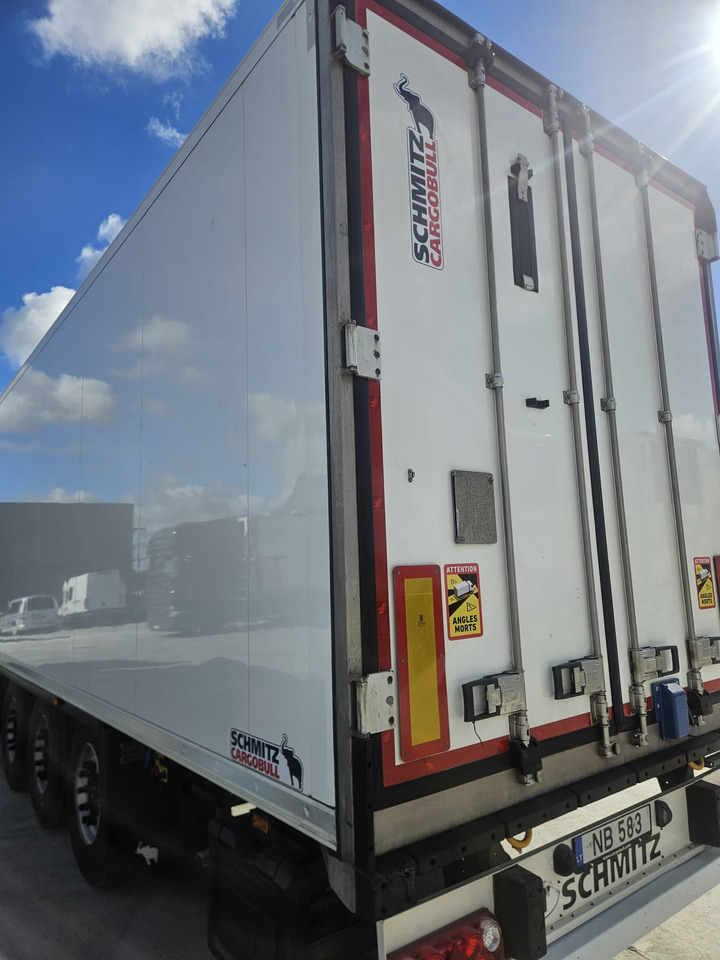 SCHMITZ CARGOBULL SKO 24/L - FP 60 ThermoKing SLXi300 - Kühlkoffer Auflieger: das Bild 4 SCHMITZ CARGOBULL SKO 24/L - FP 60 ThermoKing SLXi300 - Kühlkoffer Auflieger: das Bild 4