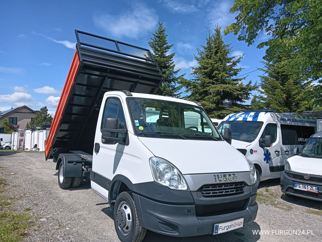 IVECO DAILY 35C13 WYWROTKA KIPER 3 STRONNY Z NAJAZDAMI NR 856 - Kipper Transporter: das Bild 3 IVECO DAILY 35C13 WYWROTKA KIPER 3 STRONNY Z NAJAZDAMI NR 856 - Kipper Transporter: das Bild 3