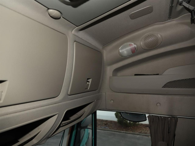 Sattelzugmaschine IVECO Stralis AS440S48T/FP-LT XP: das Bild 6