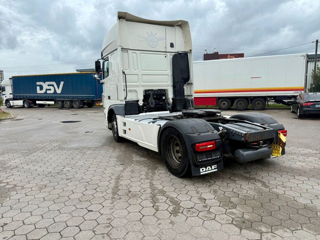 DAF XF 460 +Retarter+2xTank - Sattelzugmaschine: das Bild 5 DAF XF 460 +Retarter+2xTank - Sattelzugmaschine: das Bild 5
