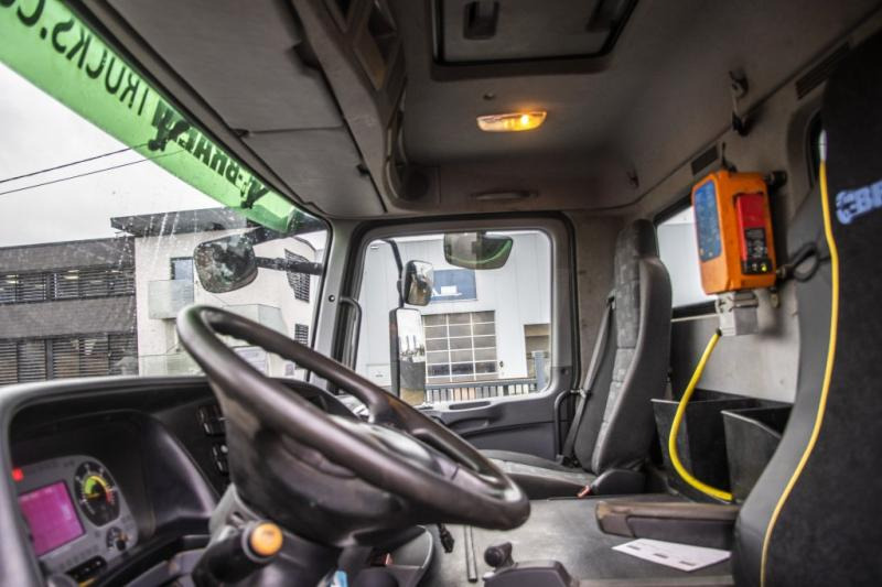 Betonpumpe Mercedes ACTROS 3241+PUTZMEISTER 24M: das Bild 10