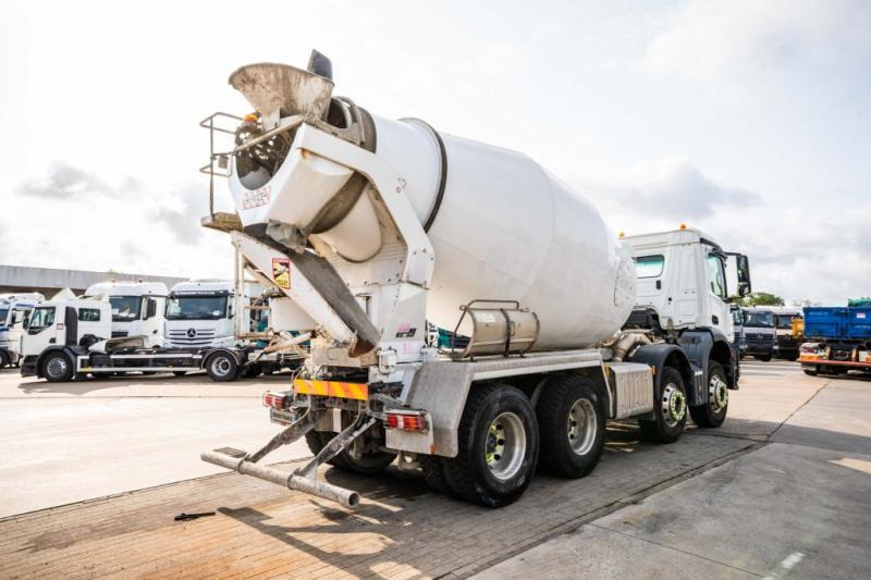Mercedes AROCS 3240 BB+STETTER 9m3 - Fahrmischer: das Bild 4 Mercedes AROCS 3240 BB+STETTER 9m3 - Fahrmischer: das Bild 4