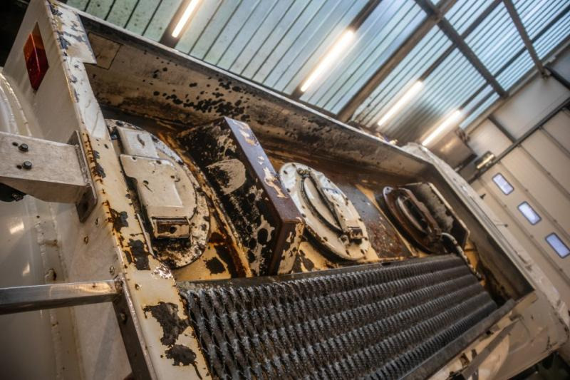 Tankwagen Renault 180 DCI+5500L/3COMP LAMES: das Bild 6 Tankwagen Renault 180 DCI+5500L/3COMP LAMES: das Bild 6