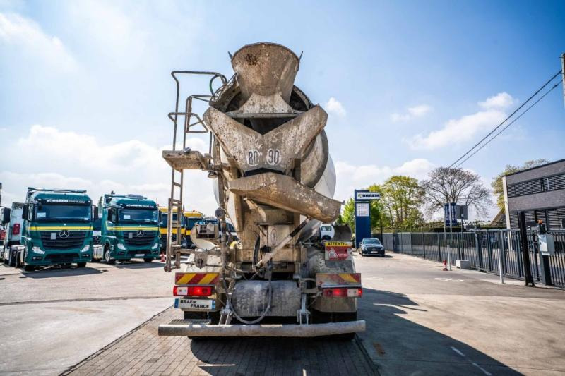 Renault C 430 + LIEBHERR 9m3 - Fahrmischer: das Bild 5 Renault C 430 + LIEBHERR 9m3 - Fahrmischer: das Bild 5