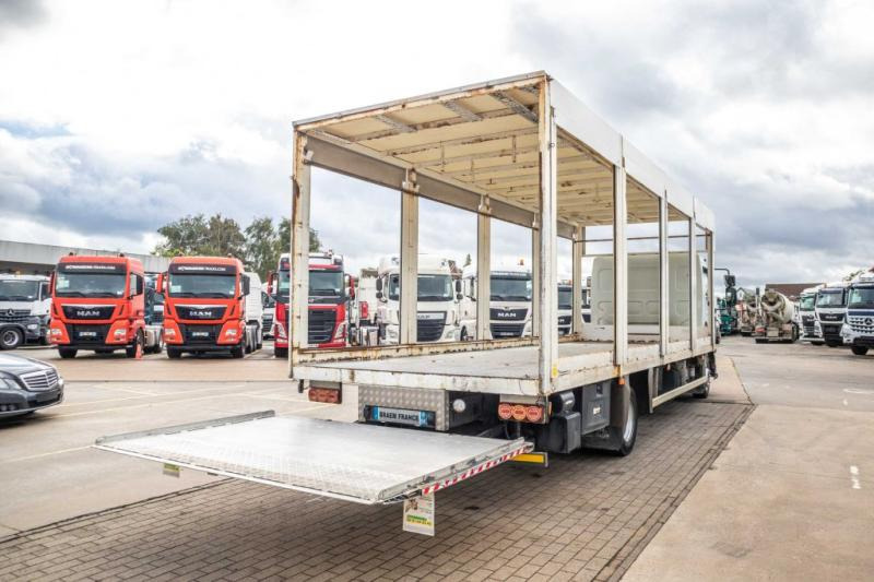 Renault MIDLUM 180 DXI (12 T) - Plane LKW: das Bild 5 Renault MIDLUM 180 DXI (12 T) - Plane LKW: das Bild 5