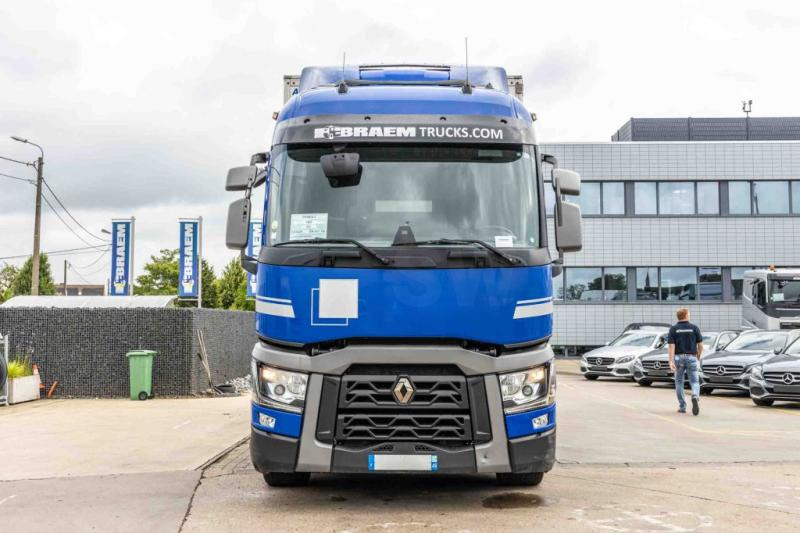 Renault T460+E6 - Plane LKW: das Bild 2 Renault T460+E6 - Plane LKW: das Bild 2