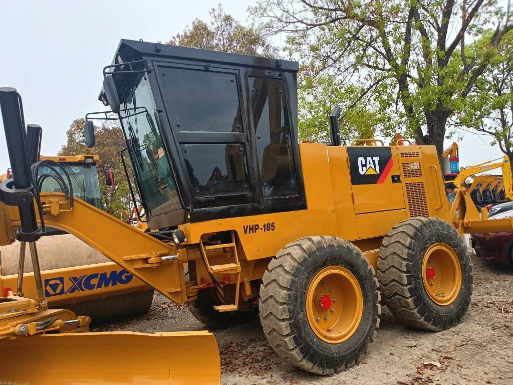 CAT 140 - Kettenbagger: das Bild 2 CAT 140 - Kettenbagger: das Bild 2
