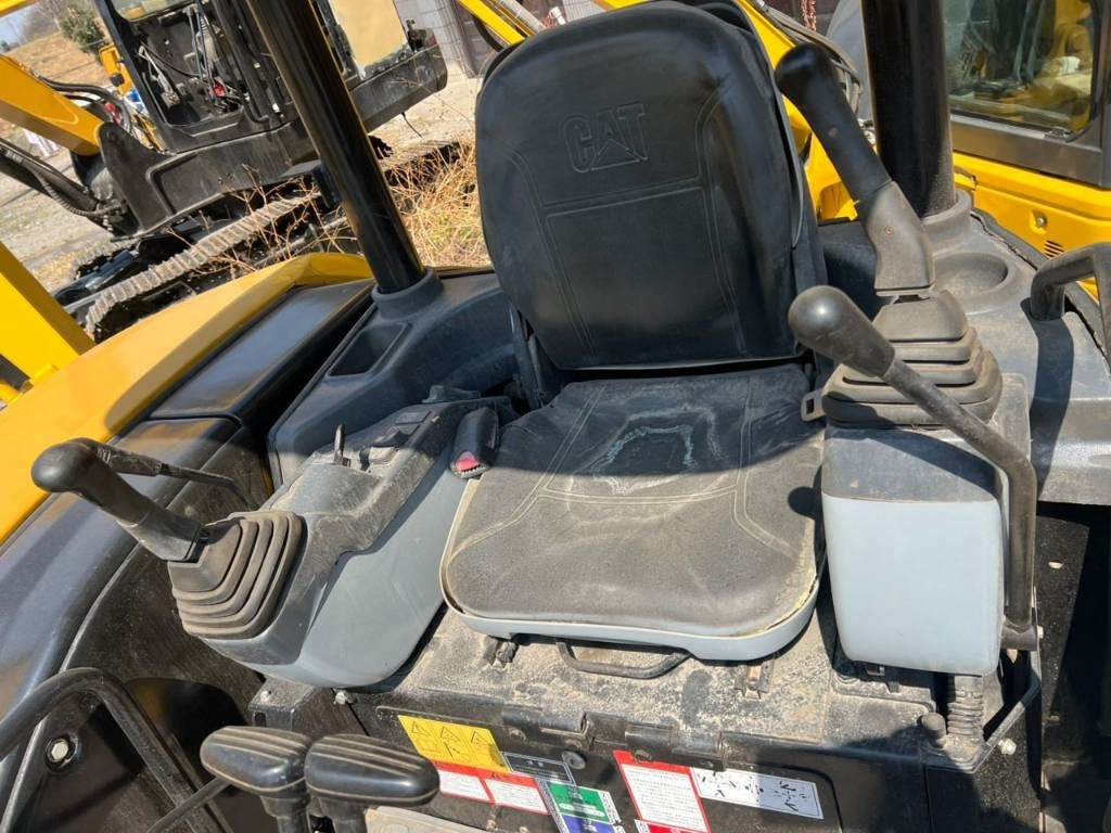 CAT 304 C - Kettenbagger: das Bild 2 CAT 304 C - Kettenbagger: das Bild 2