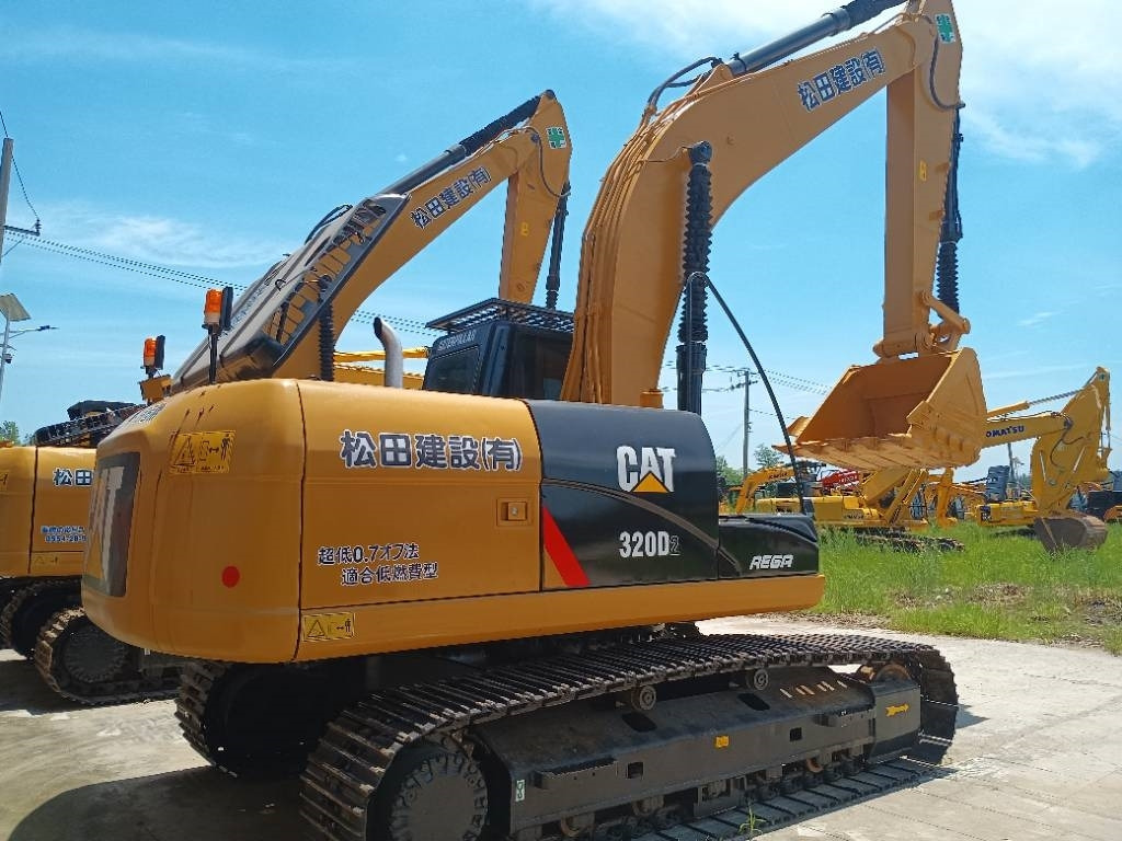 NEU: Kettenbagger CAT 320 D2: das Bild 7
