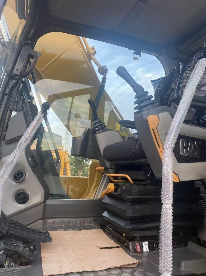 CAT 320 GC - Kettenbagger: das Bild 2 CAT 320 GC - Kettenbagger: das Bild 2