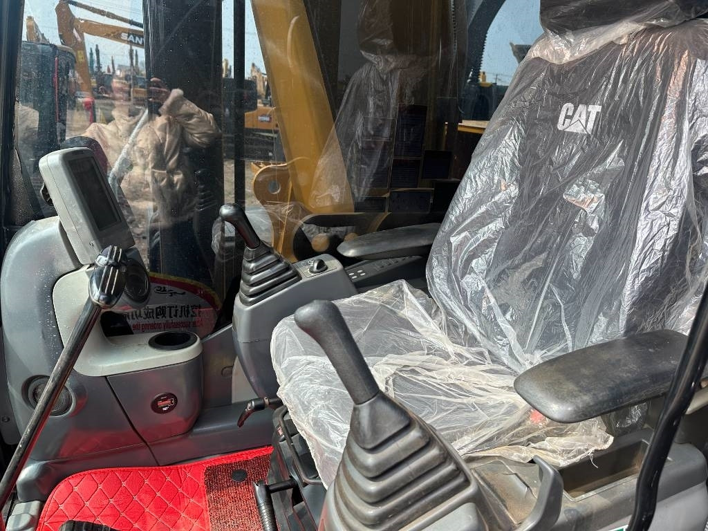 Kettenbagger CAT 329D2: das Bild 9 Kettenbagger CAT 329D2: das Bild 9