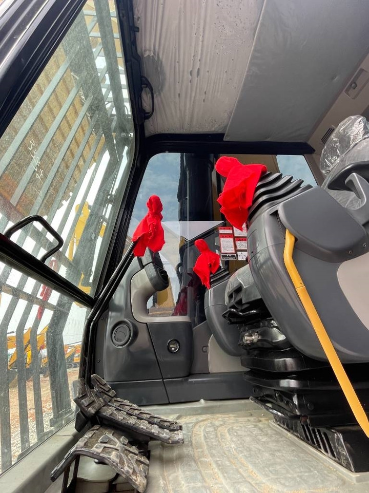 CAT 340D2L - Kettenbagger: das Bild 3 CAT 340D2L - Kettenbagger: das Bild 3