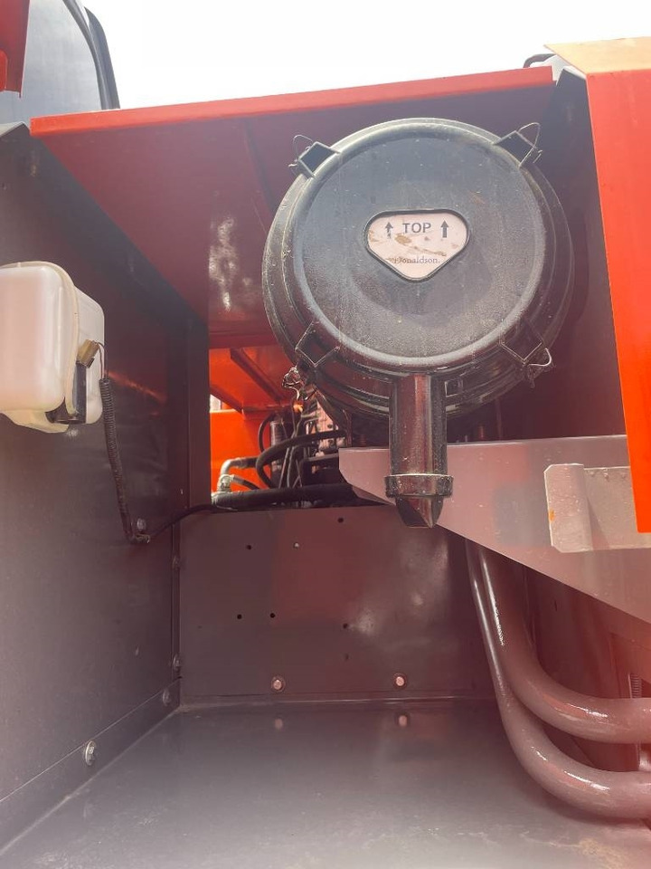 Hitachi ZX 200 - Kettenbagger: das Bild 4 Hitachi ZX 200 - Kettenbagger: das Bild 4