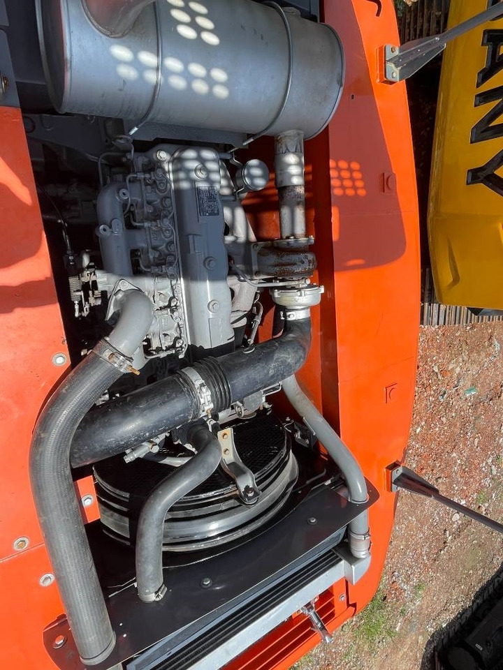 Hitachi ZX 200 - Kettenbagger: das Bild 4 Hitachi ZX 200 - Kettenbagger: das Bild 4