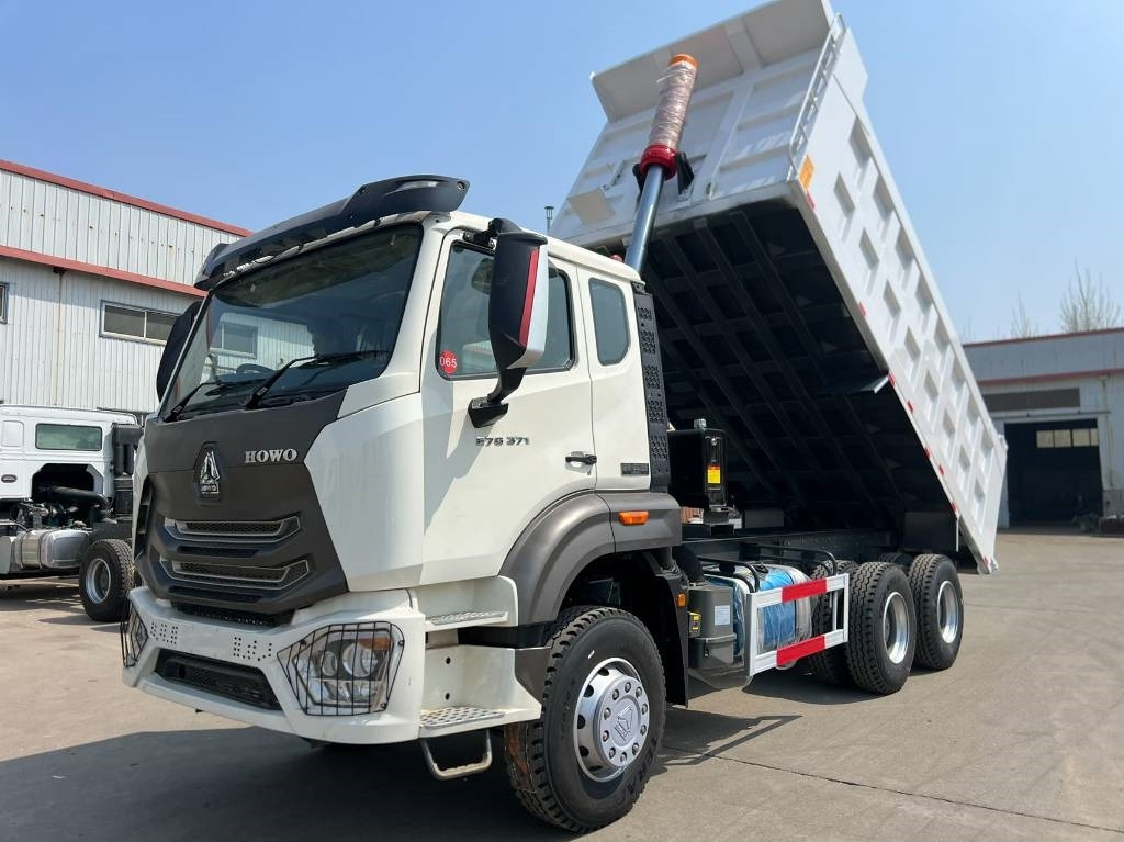 Howo 371 - Kipper: das Bild 5 Howo 371 - Kipper: das Bild 5