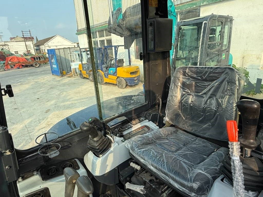 NEU: Kettenbagger Kubota KX 165: das Bild 7