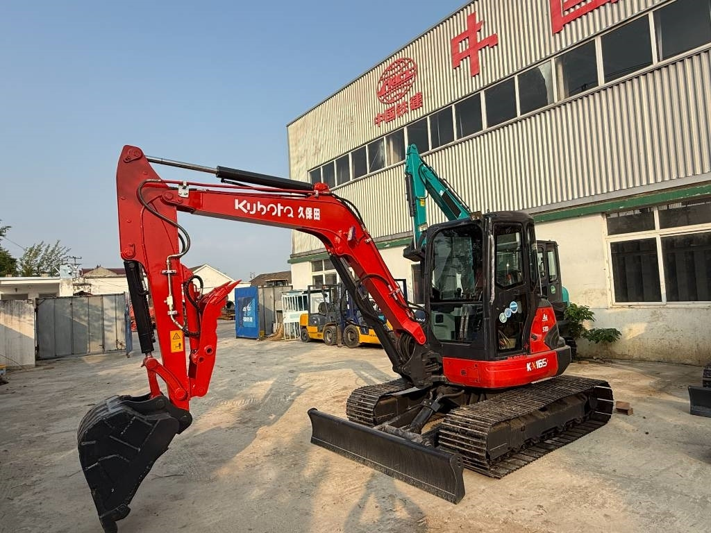 Kubota KX 165 - Kettenbagger: das Bild 3 Kubota KX 165 - Kettenbagger: das Bild 3