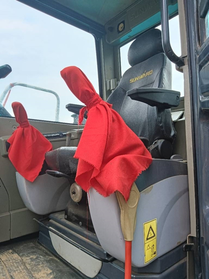 Minibagger Sunward SWE 90: das Bild 7 Minibagger Sunward SWE 90: das Bild 7