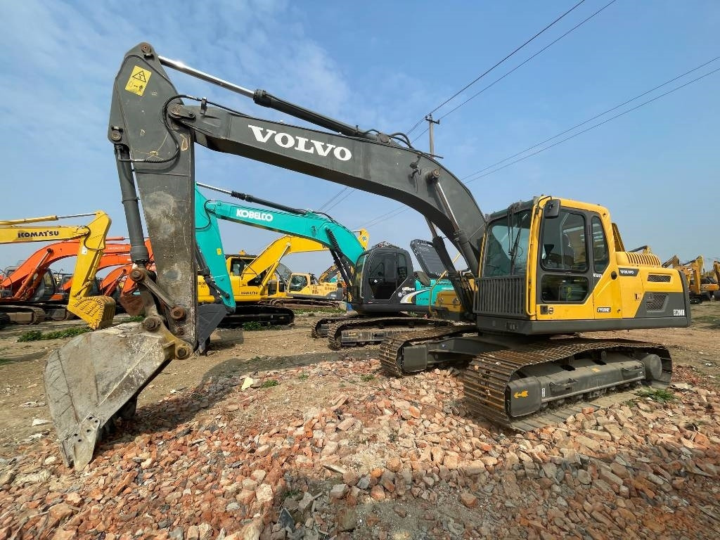 Volvo EC 200 - Kettenbagger: das Bild 1 Volvo EC 200 - Kettenbagger: das Bild 1
