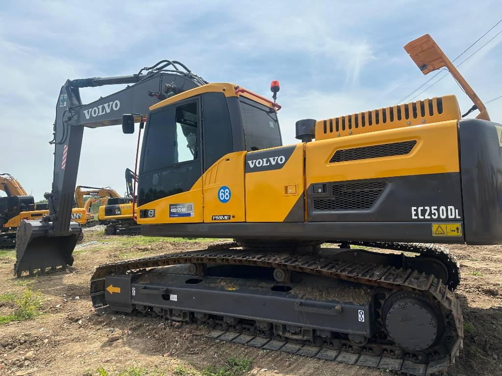 Volvo EC 250 D L - Kettenbagger: das Bild 1 Volvo EC 250 D L - Kettenbagger: das Bild 1