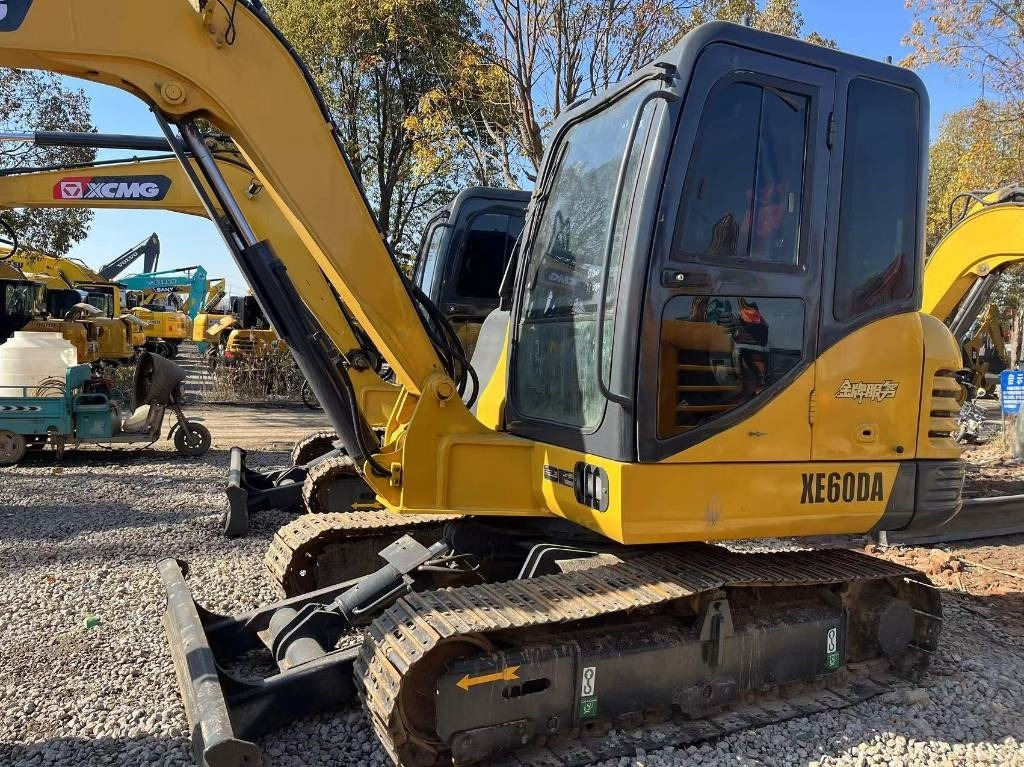 XCMG XE 60 DA - Minibagger: das Bild 5 XCMG XE 60 DA - Minibagger: das Bild 5
