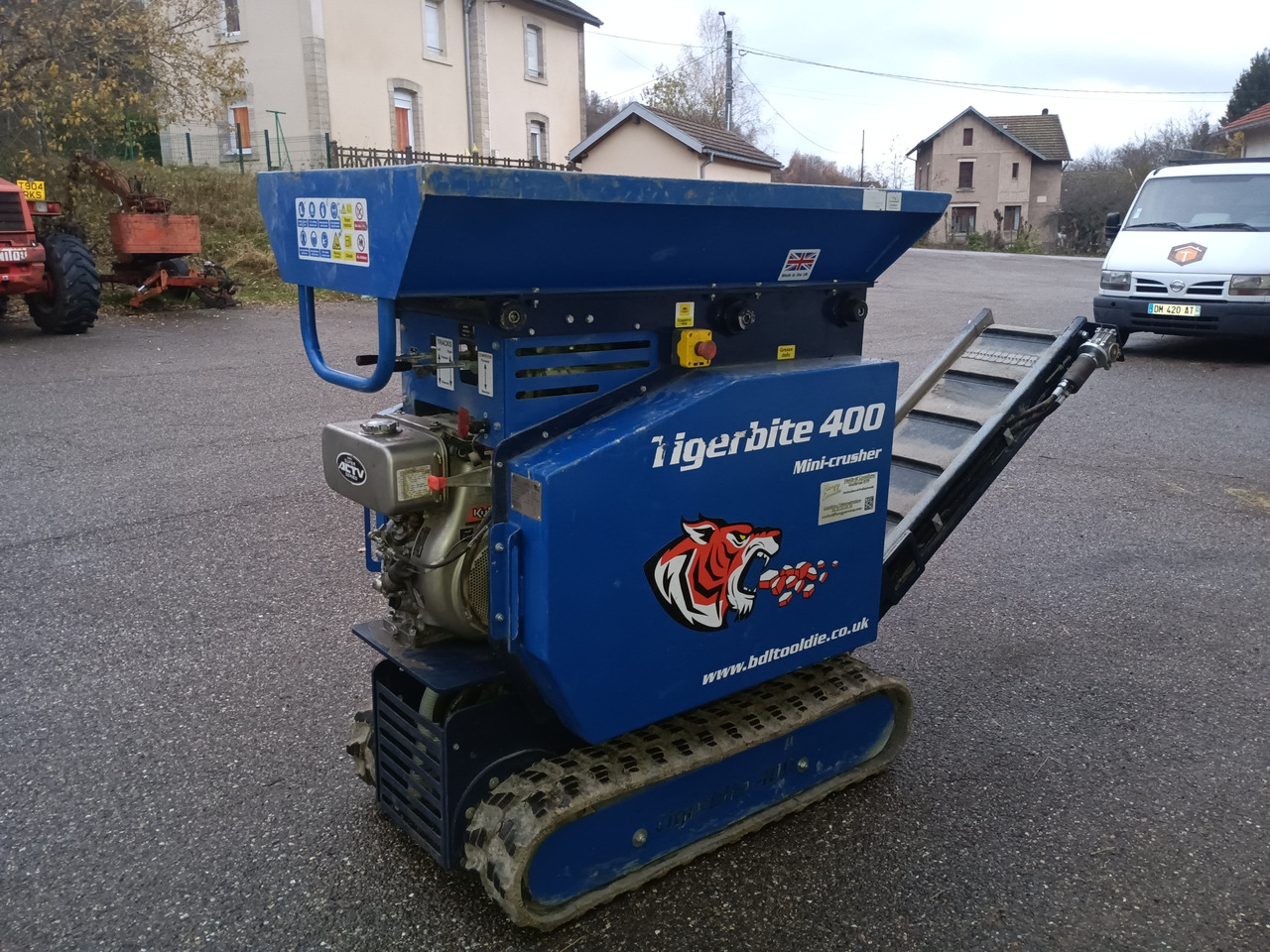 TigerBite 400 - Backenbrecher: das Bild 1 TigerBite 400 - Backenbrecher: das Bild 1