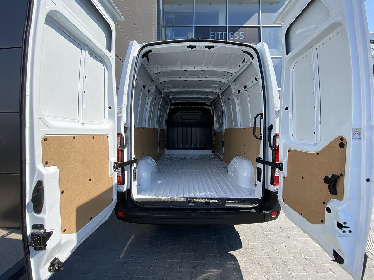 Kastenwagen Renault MASTER FURGON, 2,3 135k, Cool L3H2P3: das Bild 8