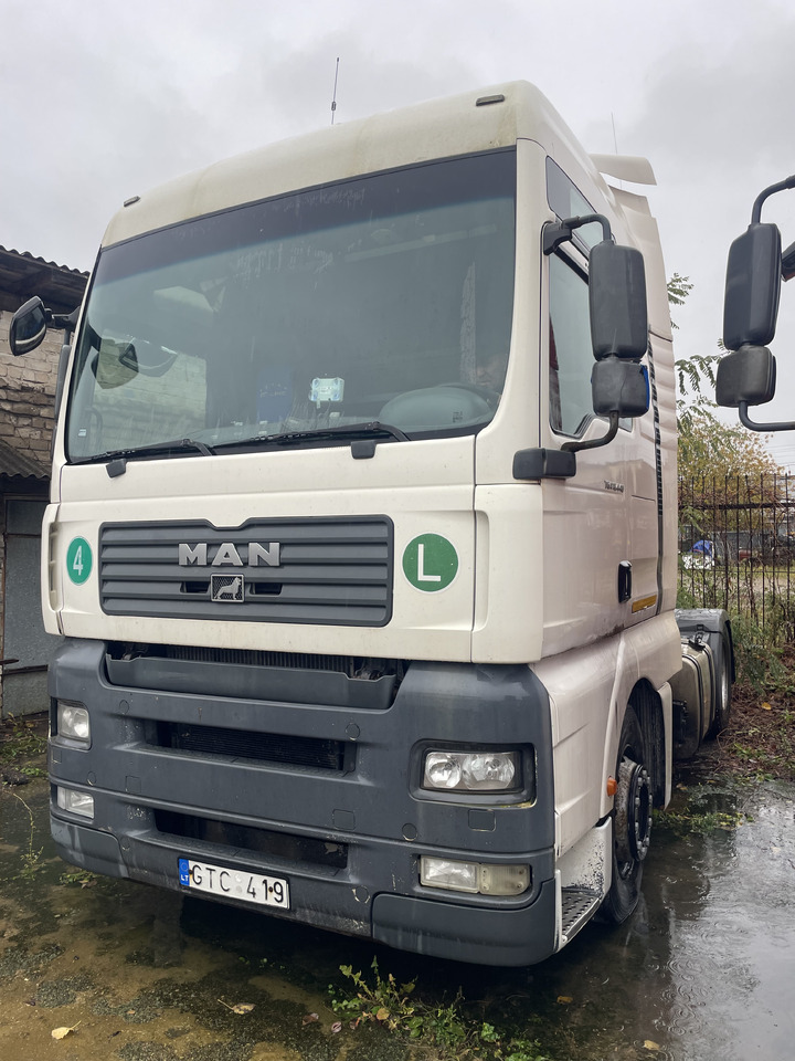 MAN TGA18.440 Euro 4 - Sattelzugmaschine: das Bild 1 MAN TGA18.440 Euro 4 - Sattelzugmaschine: das Bild 1