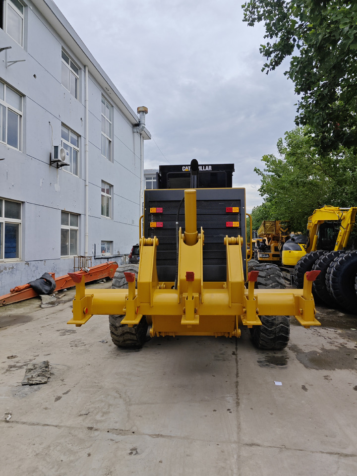 CATERPILLAR 160h used cat motor grader - Grader: das Bild 2 CATERPILLAR 160h used cat motor grader - Grader: das Bild 2