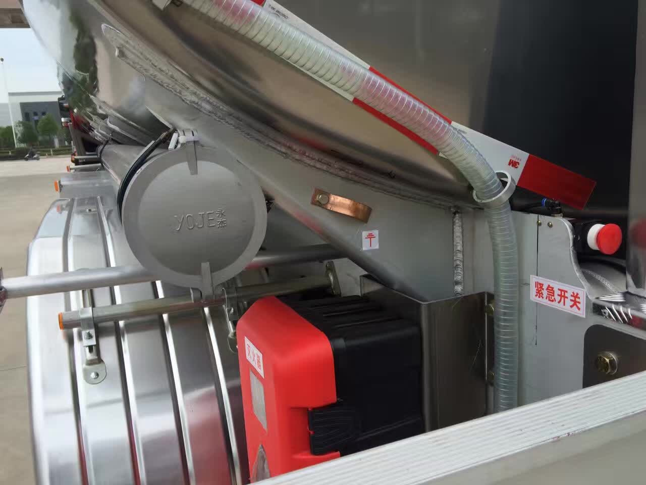 NEU: Tankauflieger Für die Beförderung von Kraftstoff JSIE JSIE9400FT: das Bild 7 NEU: Tankauflieger Für die Beförderung von Kraftstoff JSIE JSIE9400FT: das Bild 7