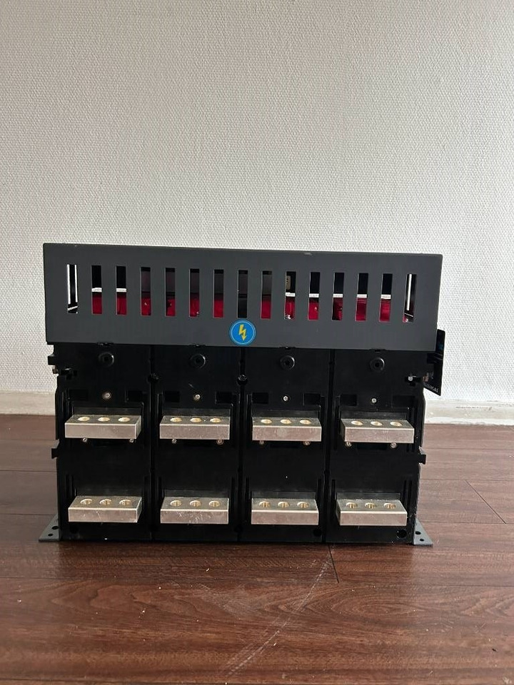 Aisikai ASKW1-3200 - Circuit Breaker 2500A - DPX-3 - Baugeräte: das Bild 2 Aisikai ASKW1-3200 - Circuit Breaker 2500A - DPX-3 - Baugeräte: das Bild 2