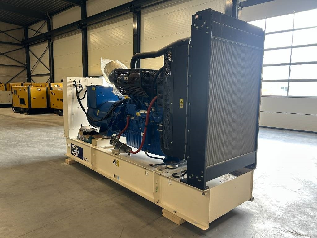 FG Wilson P550-3 - 550 kVA Open Genset - DPX-16020-O - Stromgenerator: das Bild 3 FG Wilson P550-3 - 550 kVA Open Genset - DPX-16020-O - Stromgenerator: das Bild 3