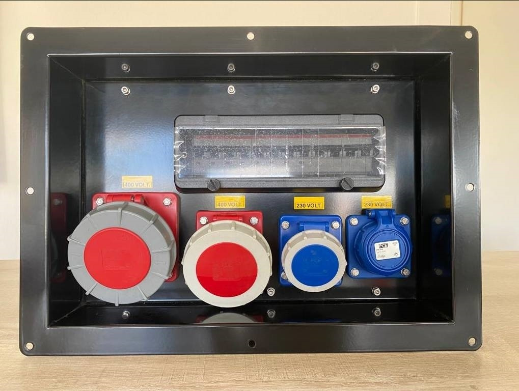 Socket Box 30-60 kVA - 63A - 32A - 16A - IPX8 - DP - Baugeräte: das Bild 1 Socket Box 30-60 kVA - 63A - 32A - 16A - IPX8 - DP - Baugeräte: das Bild 1